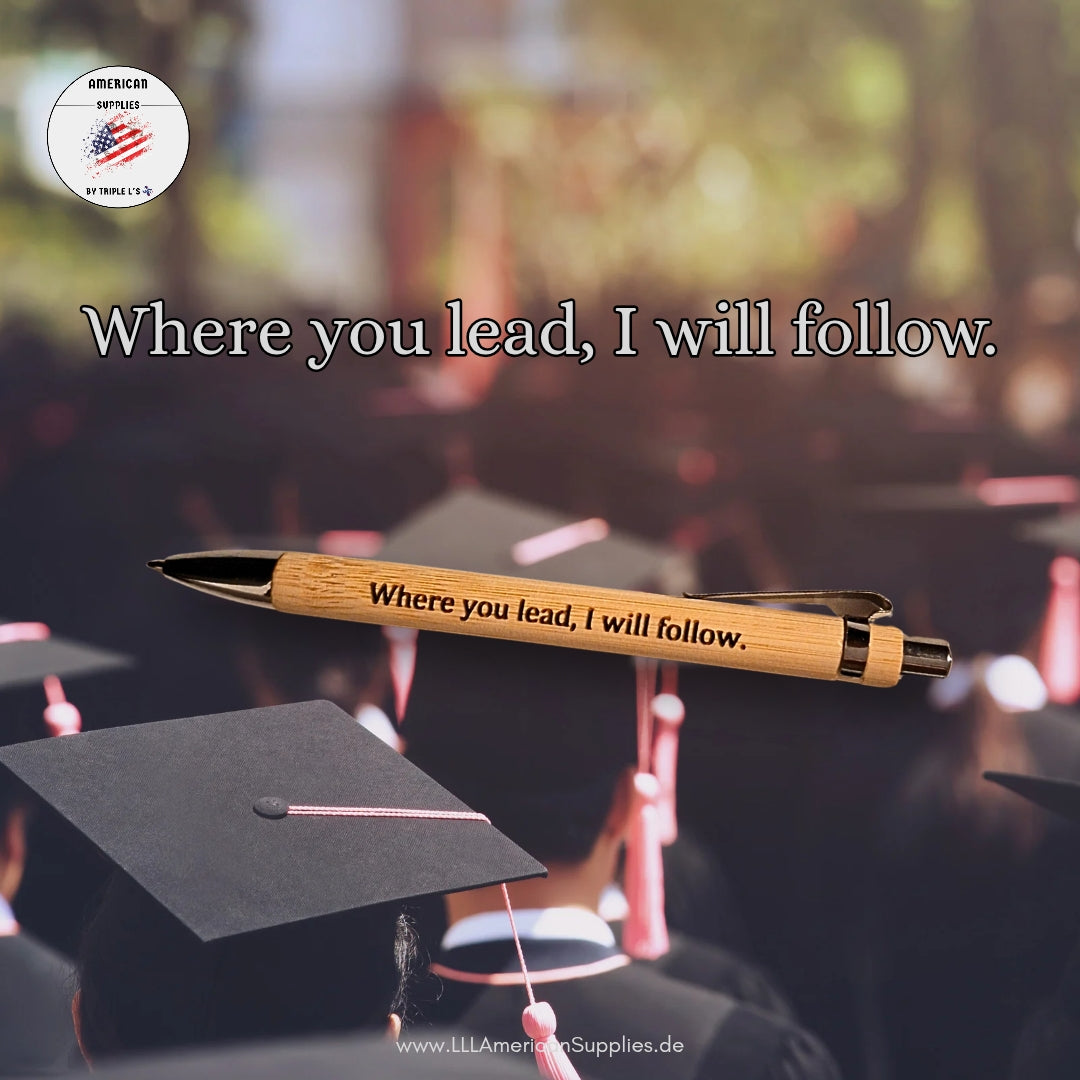 Gilmore Girls „Where You Lead, I Will Follow“ Kugelschreiber – aus Naturholz, schwarze Mine