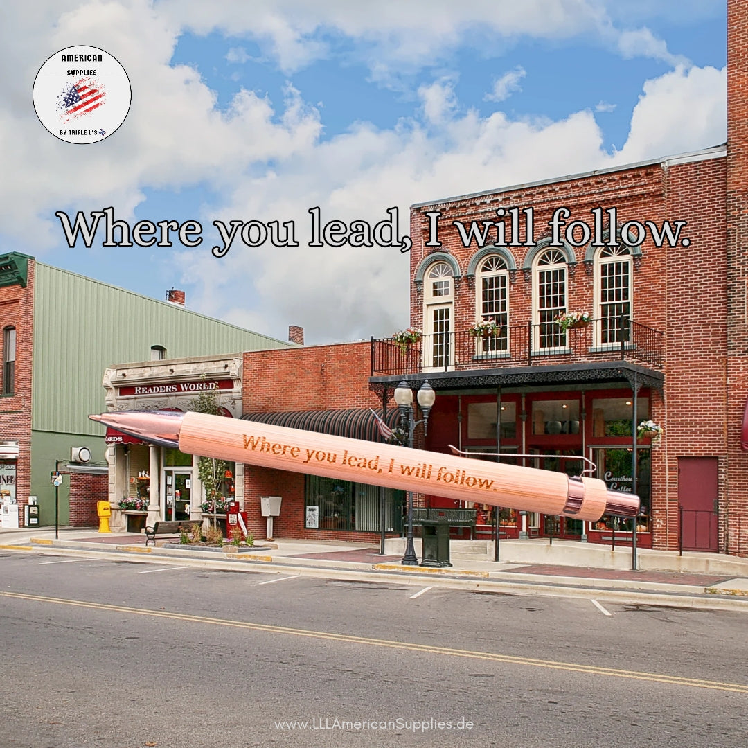 Gilmore Girls „Where You Lead, I Will Follow“ Kugelschreiber – aus Naturholz, schwarze Mine